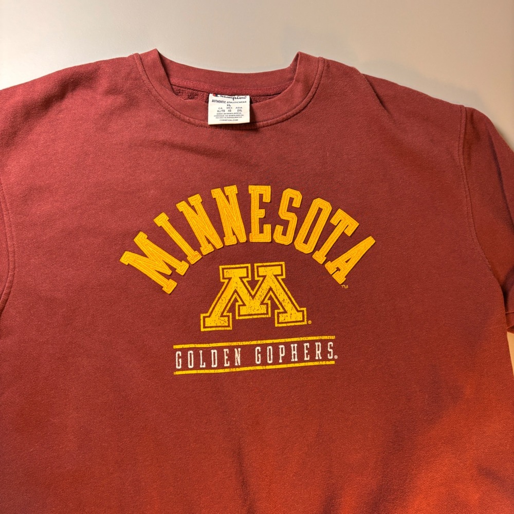 Champion Minnesota Golden Gophers Crewneck XL Maroon NCAA Sweatshirt Logo